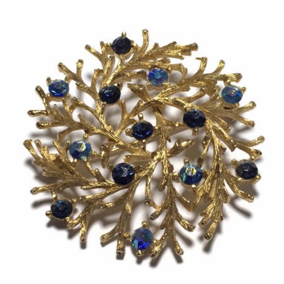 Usner Jewelry - Vintage Usner  Blue Rhinestone Brooch